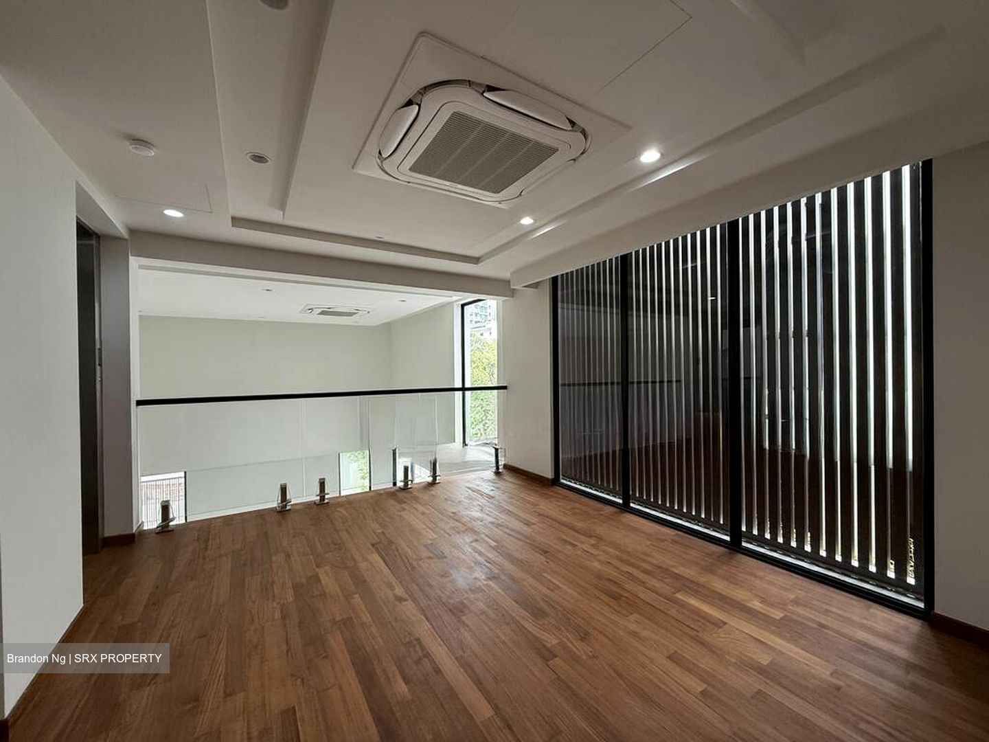Lucky Hills (D16), Terrace #523799461